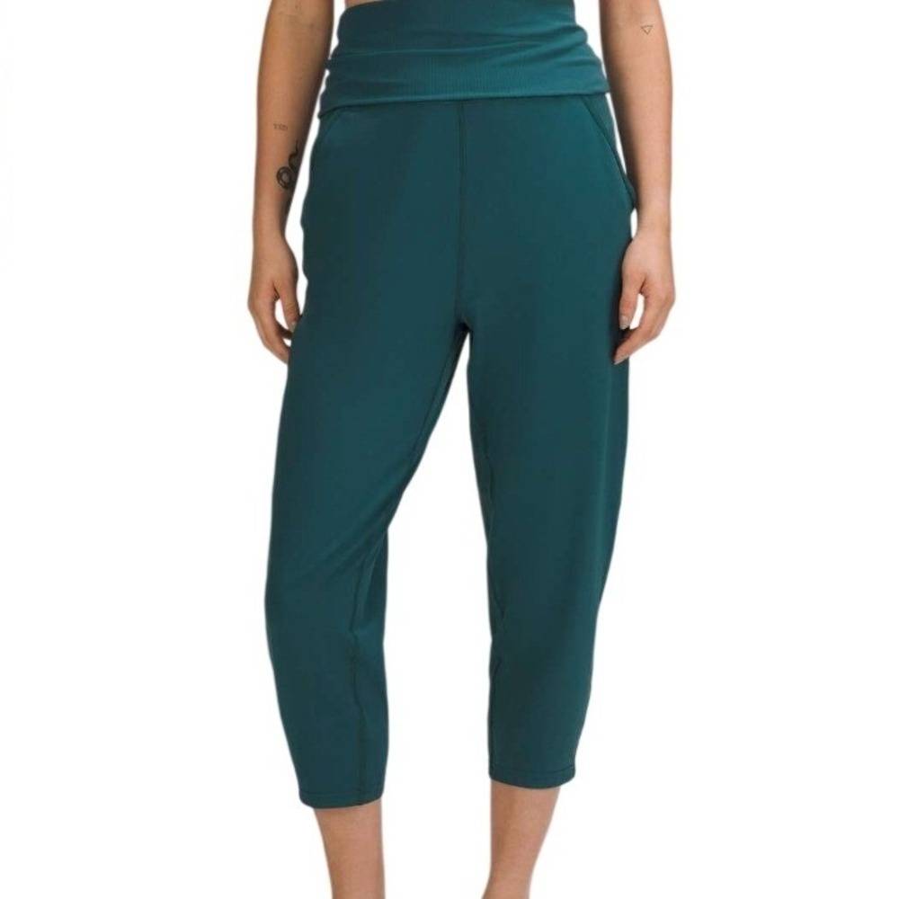 Lululemon Align Ribbed Waist Cropped Jogger Green Jasper W6CDPS Size 0 Teal‎